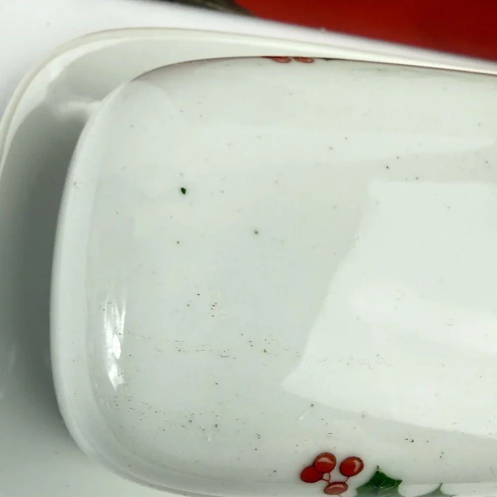 Christmas Holly Butter Dish Porcelain White Holiday Table Decor Green Red 1991